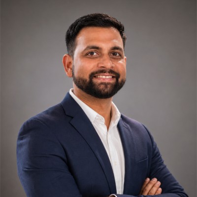 Siddharth Oak.